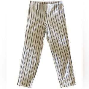 Estelle & Finn black & white striped Capri pants sz 2 rayon spandex blend